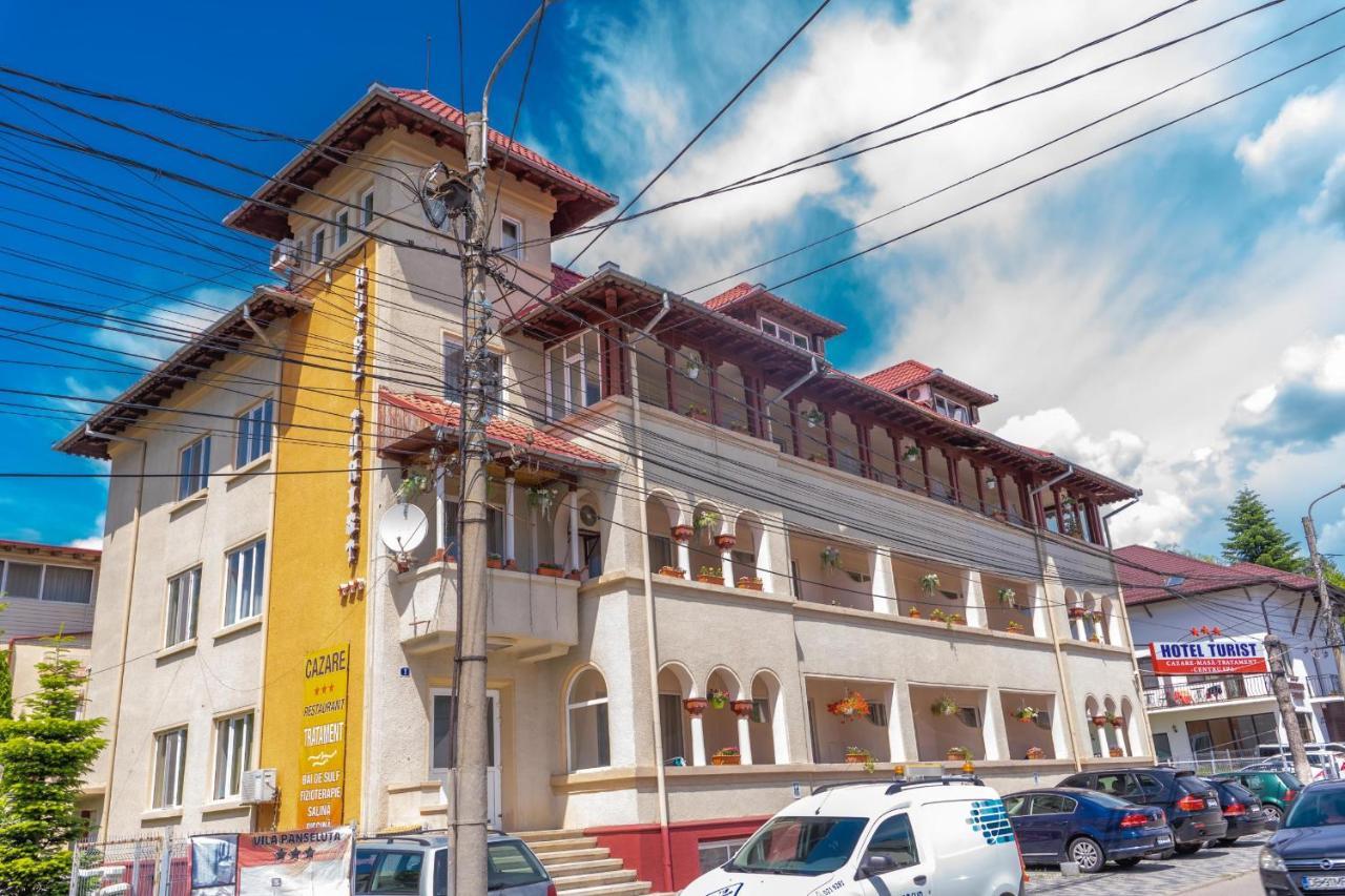 Hotel Turist Pucioasa Luaran gambar